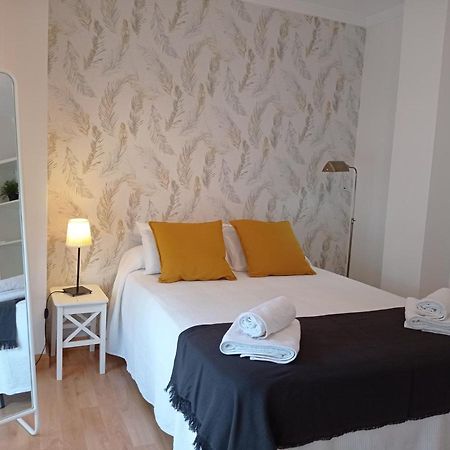 Apartamentos Centro Malaga Luaran gambar