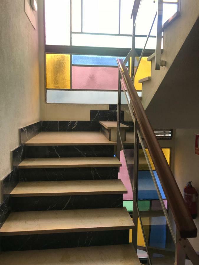 Apartamentos Centro Malaga Luaran gambar